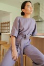 Olivia Jumpsuit, buksedress i lin fra Linenfox, Dusty Lavender thumbnail