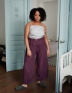 FRANKIE PANTS, LINBUKSE FRA LINENFOX- Eggplant Violet (vanlig benlengde) thumbnail