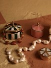 Lola sirkusboks - medium thumbnail