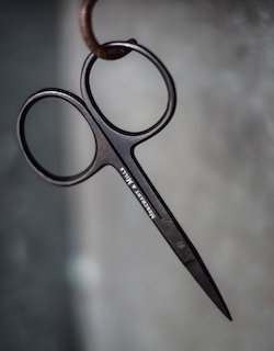 WIDE BOW scissors - saks fra Merchant & Mills