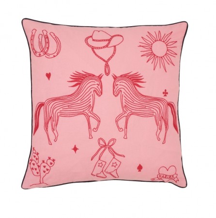Polly - brodert pute fra Habiba - flamingo