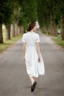 Classic dress, short sleeve Symphony White