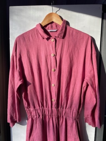 Work jumpsuit, buksedress i lin fra Linenfox, watermelon/rosa