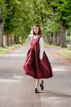 Smock Dress, Sleeveless, Red Tartan (str M og L)