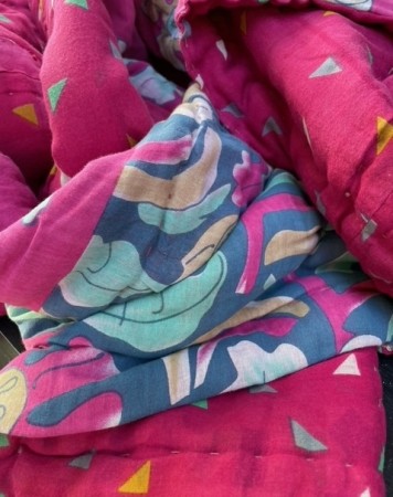 Vatteppe gjenbruksdesign i 100% bomull fra Indiske sarier - no 15